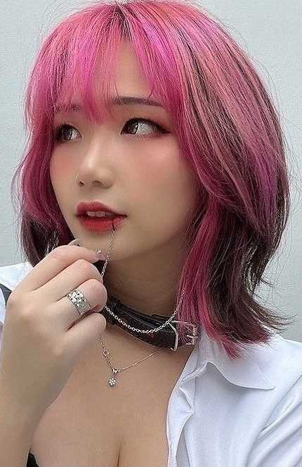 Blush Pink Wolf Cut with Soft Waves