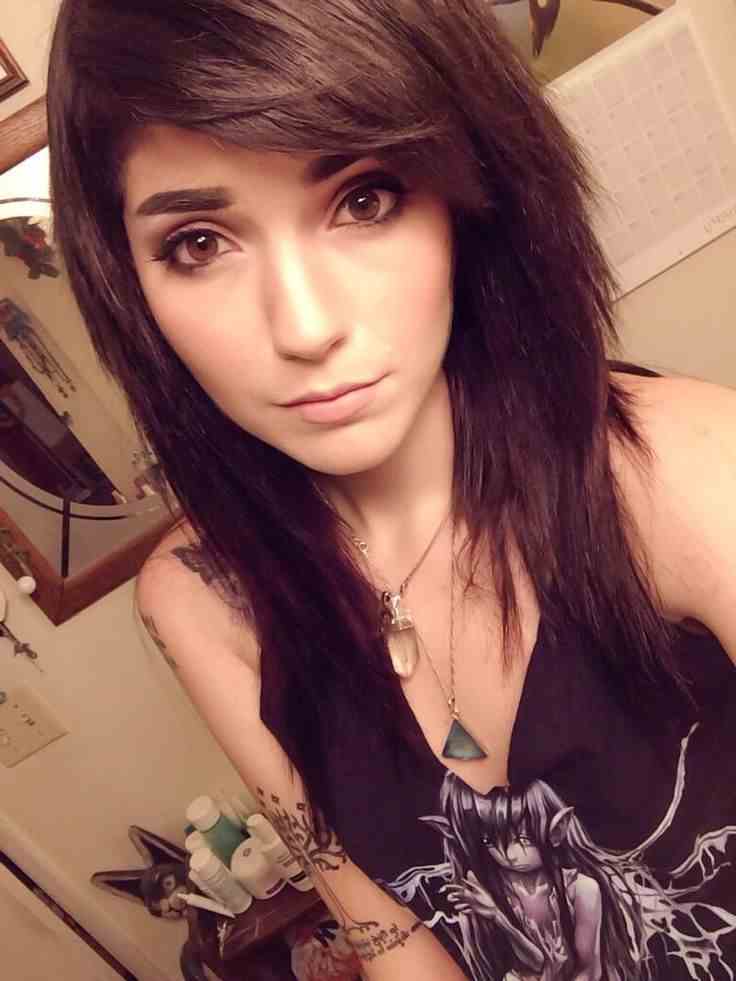Classic Side-Swept Bangs