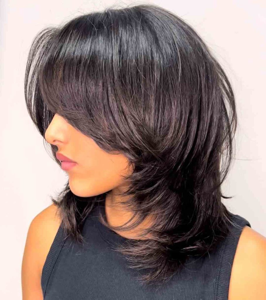 Feathered Medium Wolf Cut
