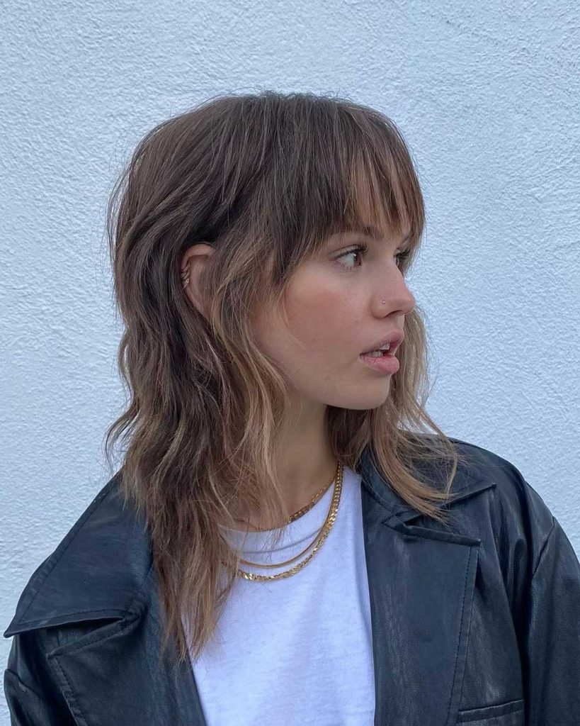 Fluffy Wolf Cut with Low-Key Waves
