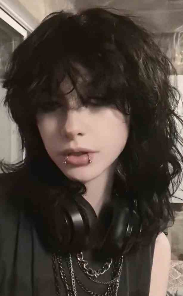 Shaggy Emo Hair with Volume