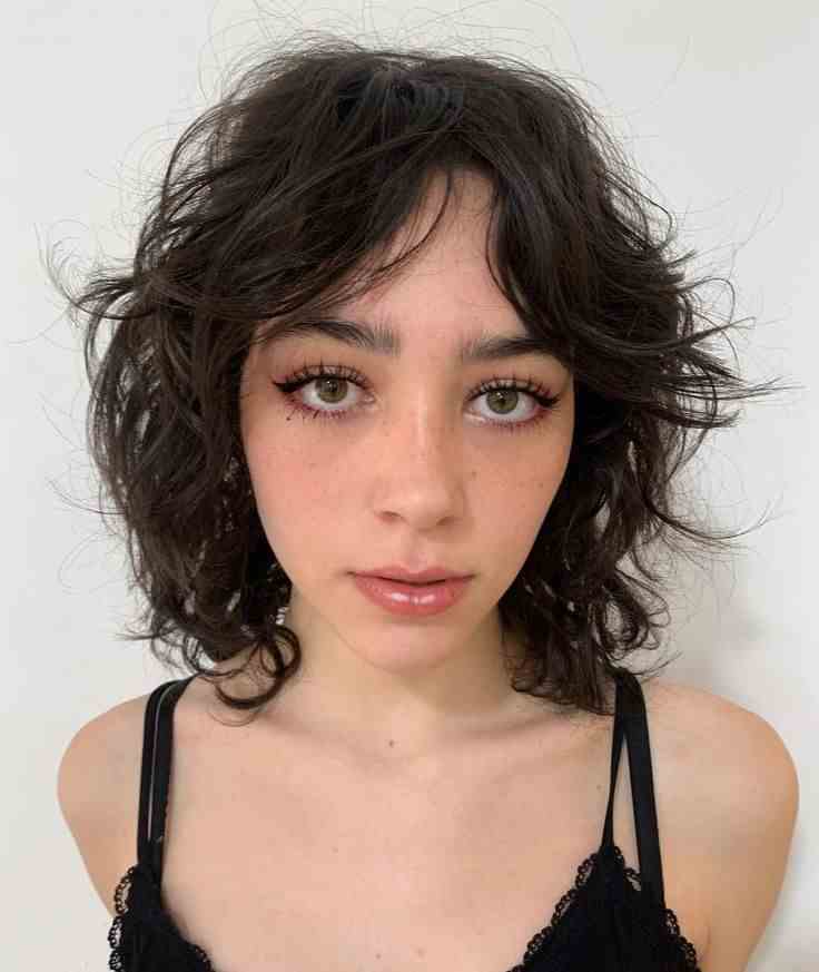 Wavy Short Wolf Cut