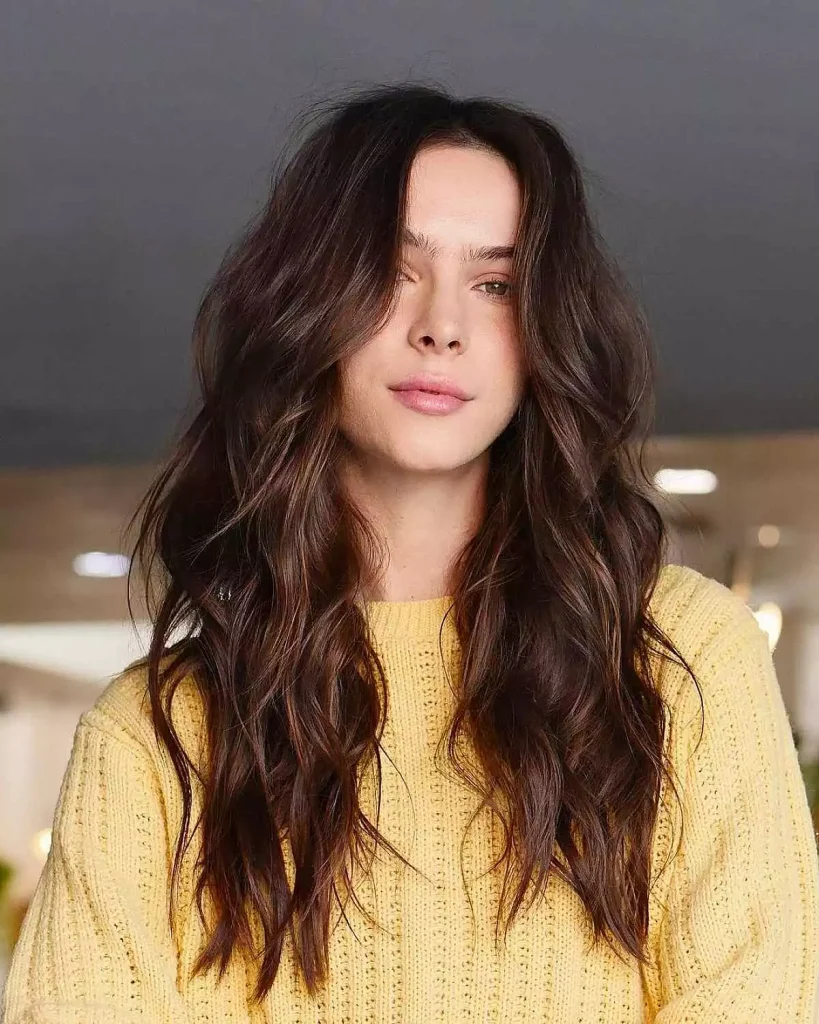 Layered Cut with Face-Slimming Pieces